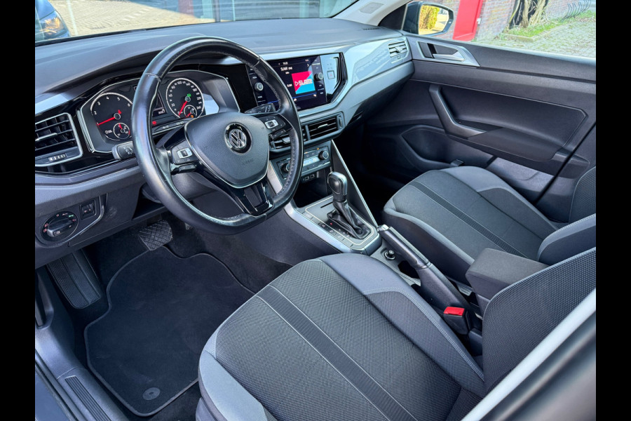 Volkswagen Polo 1.0 TSI Highline - Automaat - Navi - Climate - Parkeerhulp- Org.NL