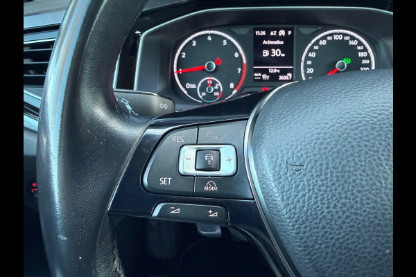 Volkswagen Polo 1.0 TSI Highline - Automaat - Navi - Climate - Parkeerhulp- Org.NL