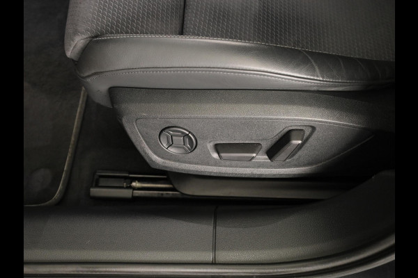 Audi A6 Limousine 55 TFSI e quattro Pro Line S Competition 367 pk S-tronic | Navigatie | Panoramadak | Parkeersensoren (Park assist) | Rondomzicht camera | B&O Soundsystem | Stoelverwarming | S-Line |