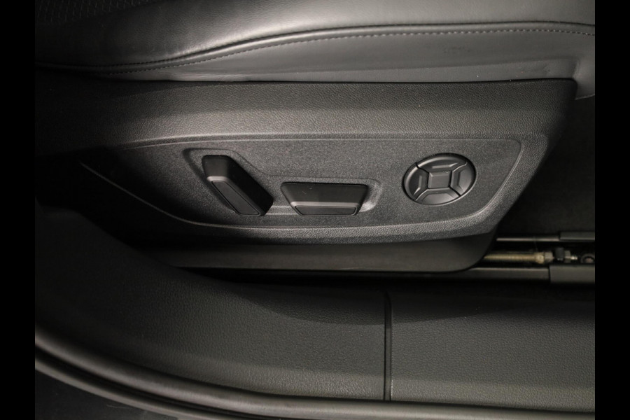 Audi A6 Limousine 55 TFSI e quattro Pro Line S Competition 367 pk S-tronic | Navigatie | Panoramadak | Parkeersensoren (Park assist) | Rondomzicht camera | B&O Soundsystem | Stoelverwarming | S-Line |