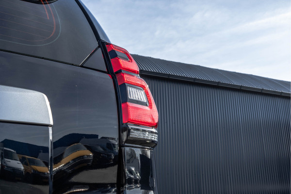 Toyota Land Cruiser 2.8D-4D | 204 PK | 5DRS | 4x4 | Fabrieksgarantie | Dealer onderhouden | Cruise | Airco | Trekhaak