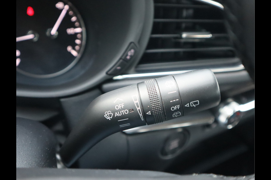 Mazda CX-30 2.0 e-SkyActiv-G M Hybrid Comfort Navi / Trekh / Stoel/stuurverw / Cruise / Camera / Head-up All-season banden