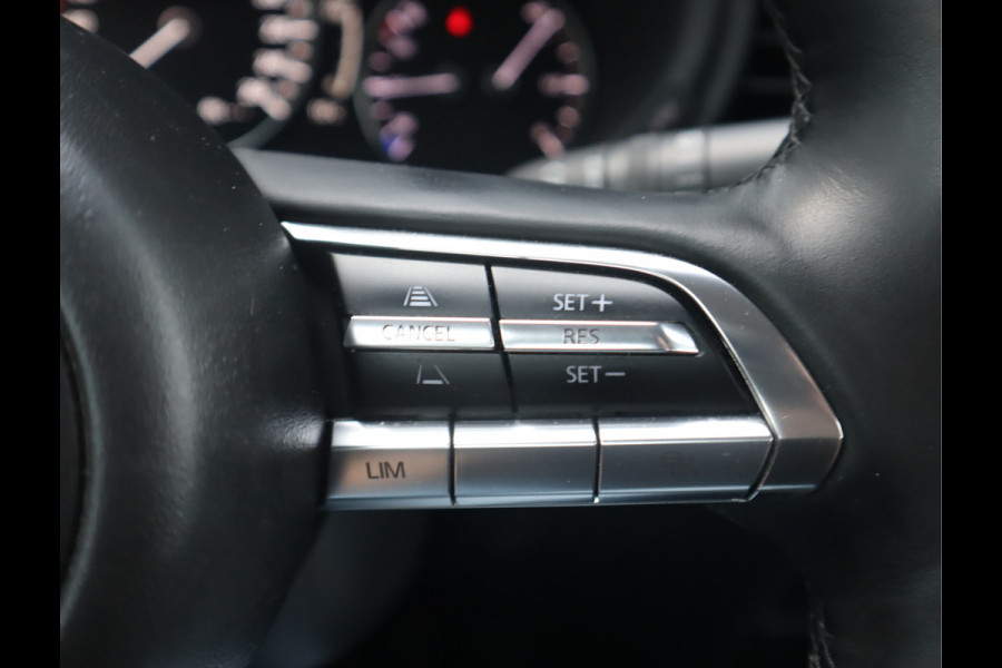 Mazda CX-30 2.0 e-SkyActiv-G M Hybrid Comfort Navi / Trekh / Stoel/stuurverw / Cruise / Camera / Head-up All-season banden