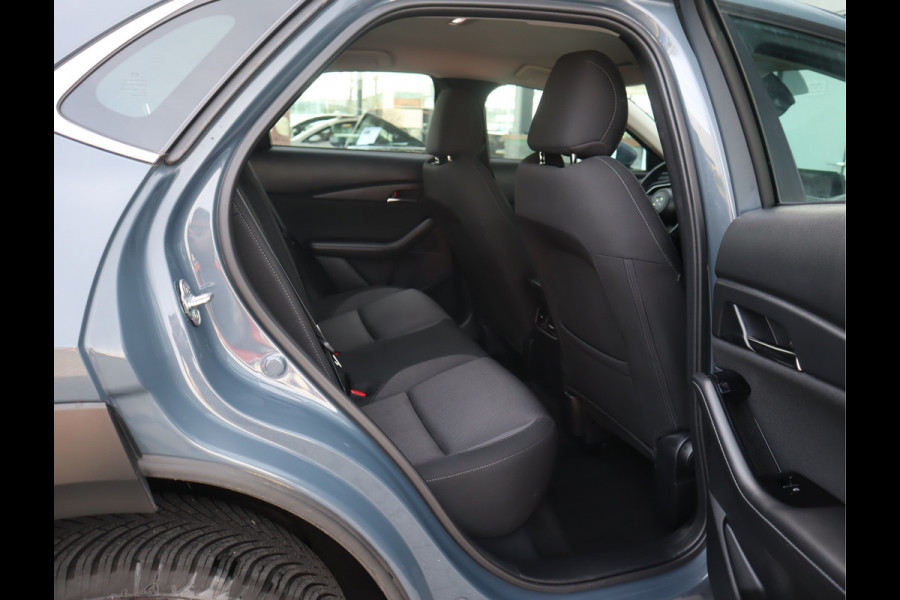 Mazda CX-30 2.0 e-SkyActiv-G M Hybrid Comfort Navi / Trekh / Stoel/stuurverw / Cruise / Camera / Head-up All-season banden