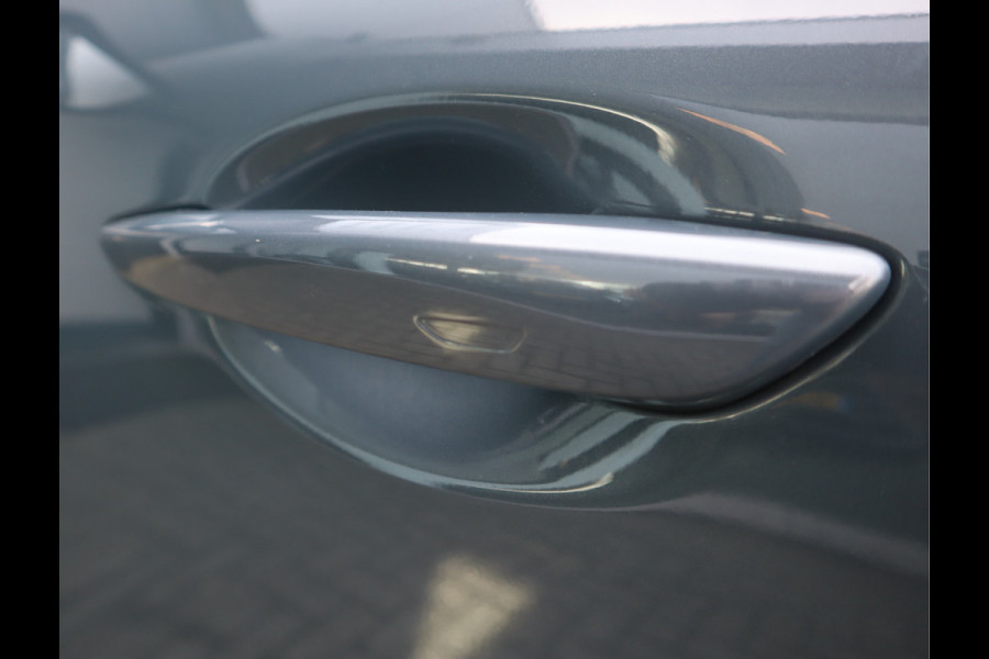 Mazda CX-30 2.0 e-SkyActiv-G M Hybrid Comfort Navi / Trekh / Stoel/stuurverw / Cruise / Camera / Head-up All-season banden