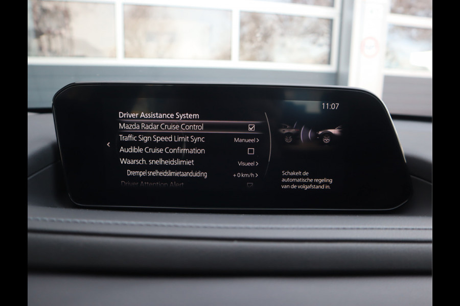 Mazda CX-30 2.0 e-SkyActiv-G M Hybrid Comfort Navi / Trekh / Stoel/stuurverw / Cruise / Camera / Head-up All-season banden