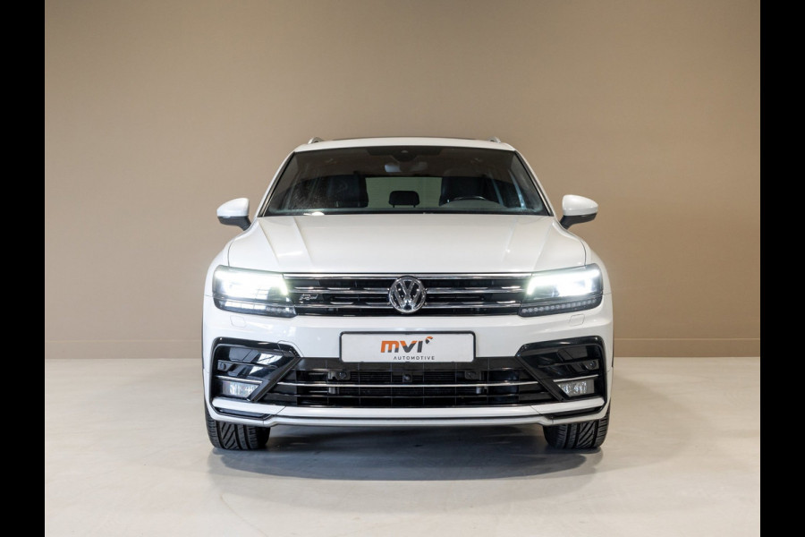 Volkswagen Tiguan 2.0 TSI 4Motion 2x R-Line / 230pk / Panorama dak / Rondomzicht camera / Dynaudio /