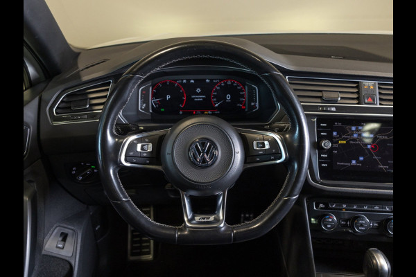 Volkswagen Tiguan 2.0 TSI 4Motion 2x R-Line / 230pk / Panorama dak / Rondomzicht camera / Dynaudio /