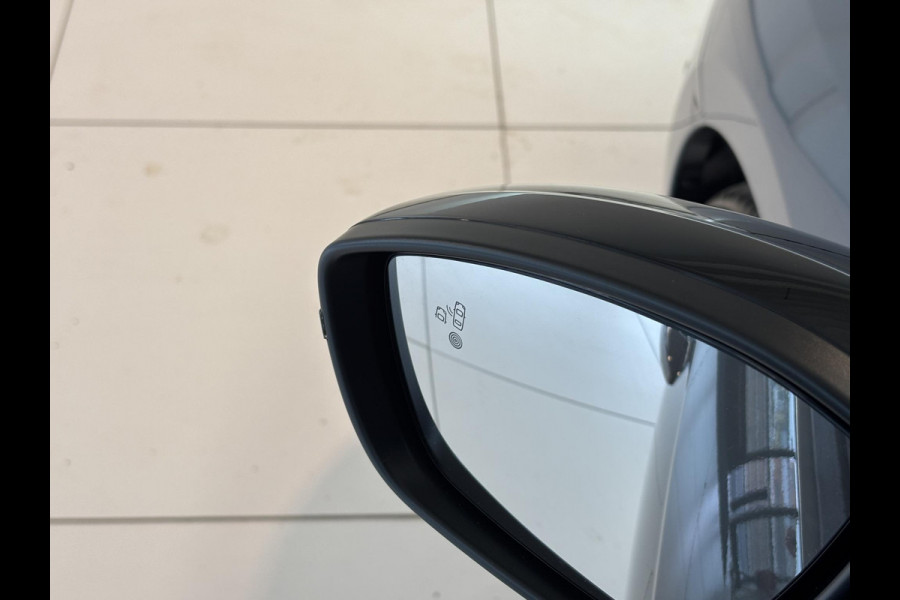 Opel Corsa 1.2 Turbo Hybrid Ultimate Automaat | Stoelverwarming | Stoelmassage | Navigatie | Dodehoek detectie | Achteruitrijcamera