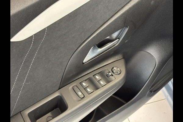 Opel Corsa 1.2 Turbo Hybrid Ultimate Automaat | Stoelverwarming | Stoelmassage | Navigatie | Dodehoek detectie | Achteruitrijcamera
