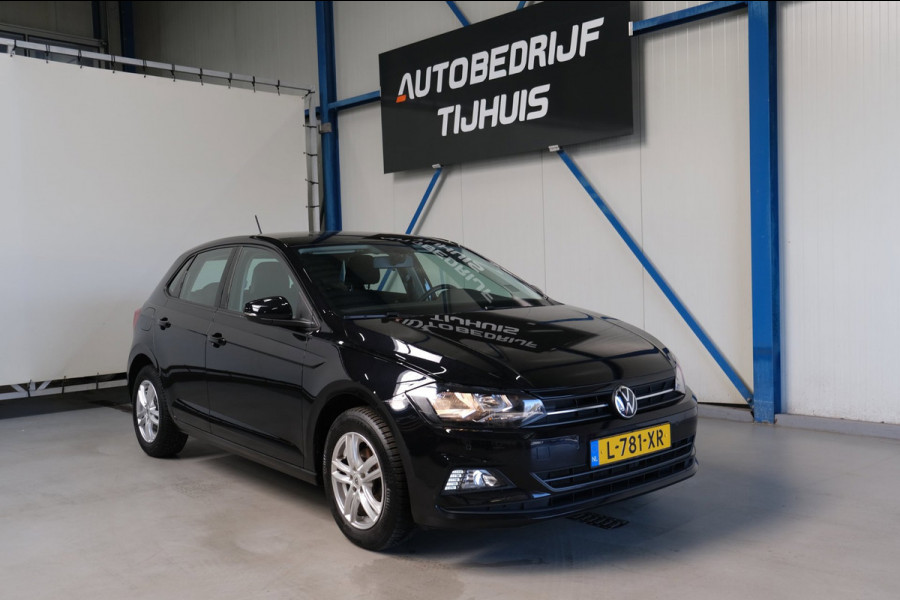 Volkswagen Polo 1.0 TSI Comfortline Business - N.A.P. Airco, Cruise, PDC, Camera, PDC, Carplay.