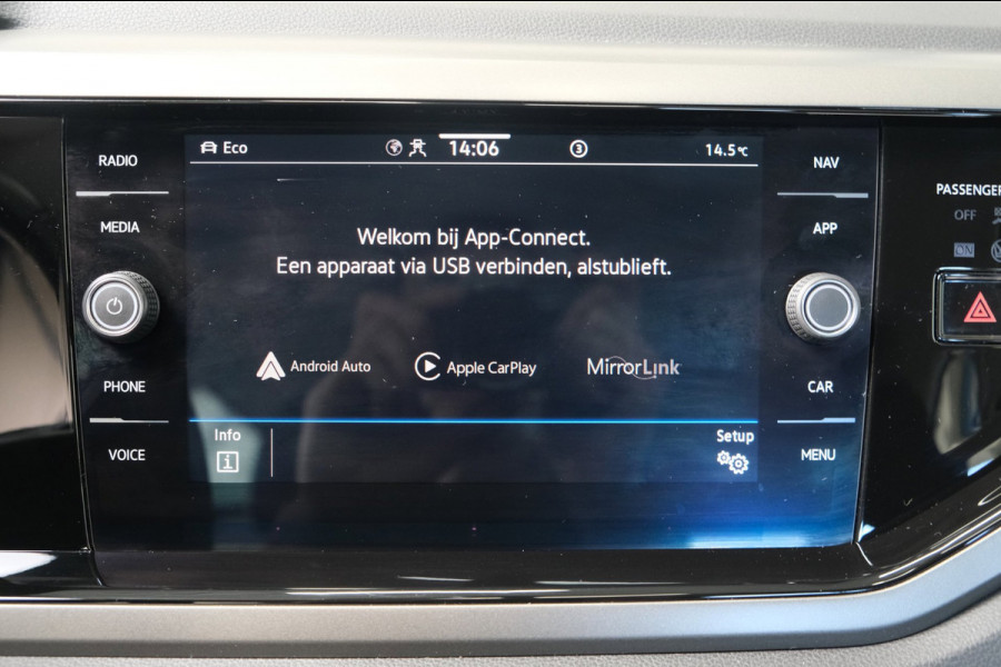 Volkswagen Polo 1.0 TSI Comfortline Business - N.A.P. Airco, Cruise, PDC, Camera, PDC, Carplay.