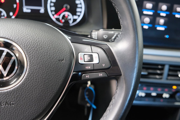 Volkswagen Polo 1.0 TSI Comfortline Business - N.A.P. Airco, Cruise, PDC, Camera, PDC, Carplay.