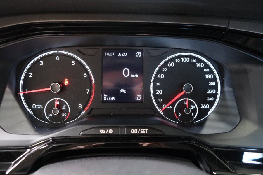 Volkswagen Polo 1.0 TSI Comfortline Business - N.A.P. Airco, Cruise, PDC, Camera, PDC, Carplay.