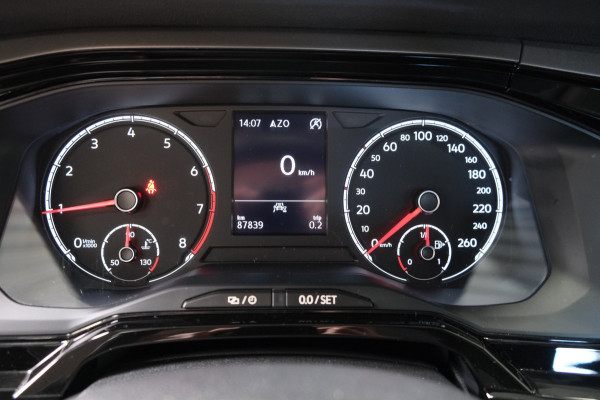 Volkswagen Polo 1.0 TSI Comfortline Business - N.A.P. Airco, Cruise, PDC, Camera, PDC, Carplay.