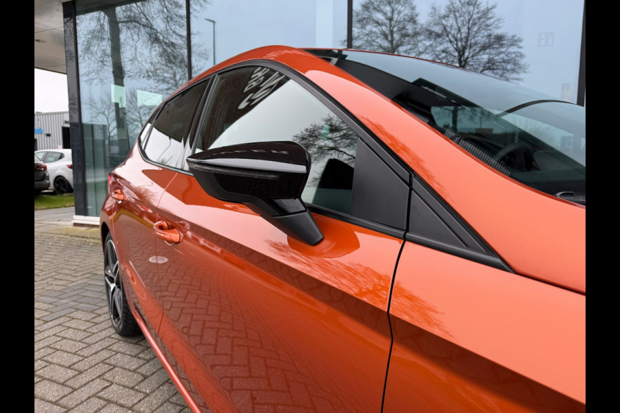Seat Ibiza 1.0 TSI FR Business Intense - Navi - Winterpakket - LED - BEATS
