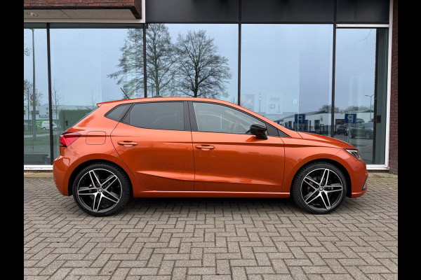 Seat Ibiza 1.0 TSI FR Business Intense - Navi - Winterpakket - LED - BEATS