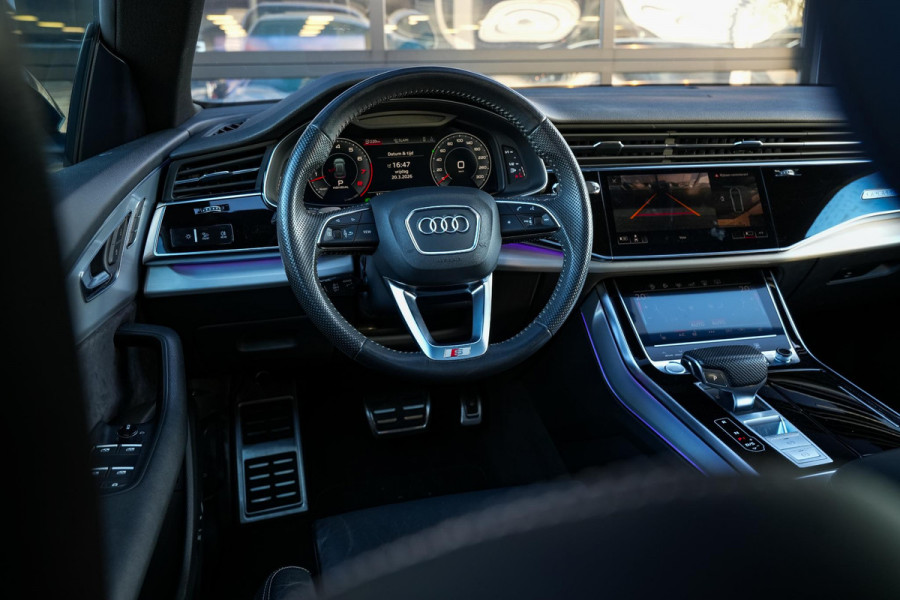 Audi Q8 55 TFSI quattro Pro Line Plus Panoramadak ABT Pakket Adapt. Cruise HeadUp 23''LM Trekhaak