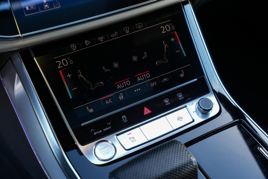 Audi Q8 55 TFSI quattro Pro Line Plus Panoramadak ABT Pakket Adapt. Cruise HeadUp 23''LM Trekhaak