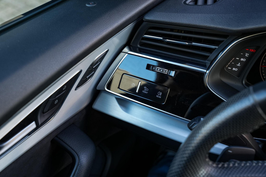 Audi Q8 55 TFSI quattro Pro Line Plus Panoramadak ABT Pakket Adapt. Cruise HeadUp 23''LM Trekhaak