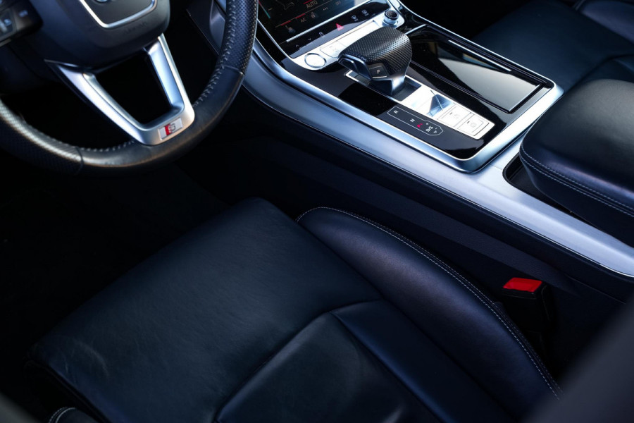 Audi Q8 55 TFSI quattro Pro Line Plus Panoramadak ABT Pakket Adapt. Cruise HeadUp 23''LM Trekhaak