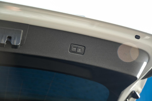 Audi Q8 55 TFSI quattro Pro Line Plus Panoramadak ABT Pakket Adapt. Cruise HeadUp 23''LM Trekhaak