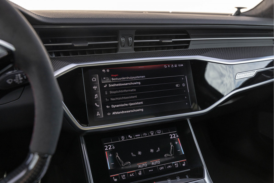 Audi RS6 Avant 4.0TFSI 700pk Quattro ABT Keramisch B&O Advanced Standkachel Pano