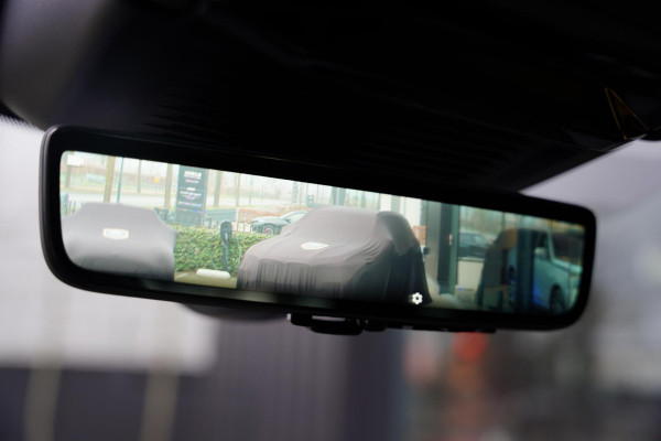 Land Rover Range Rover P 440 E SE Panoramadak / Meridian / Head Up