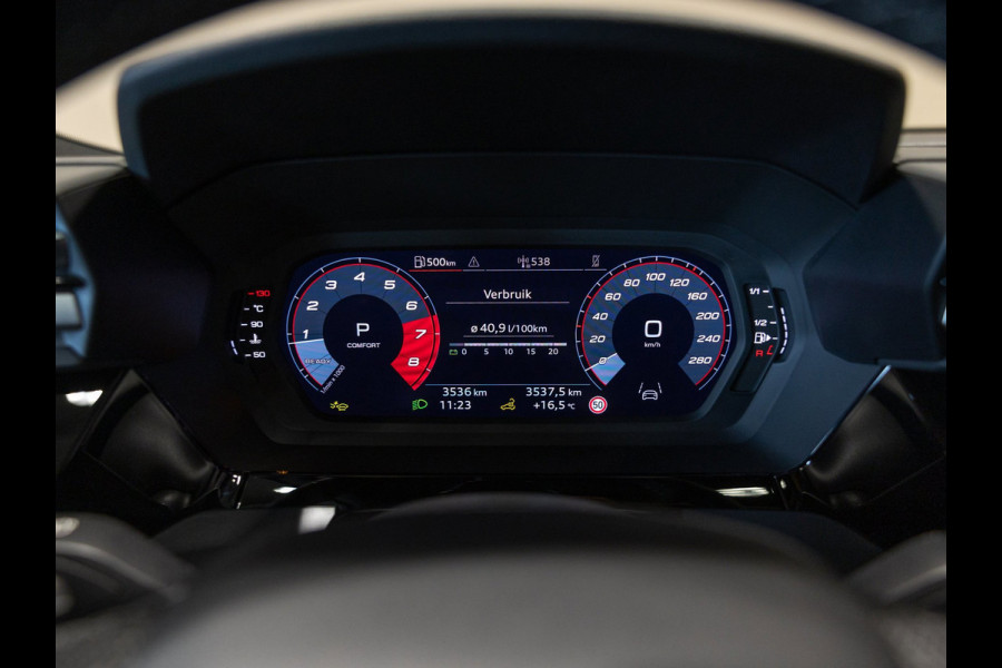 Audi A3 Sportback 35 TFSI S edition / 150pk / Panorama dak / Sonos / Achteruitrij camera /