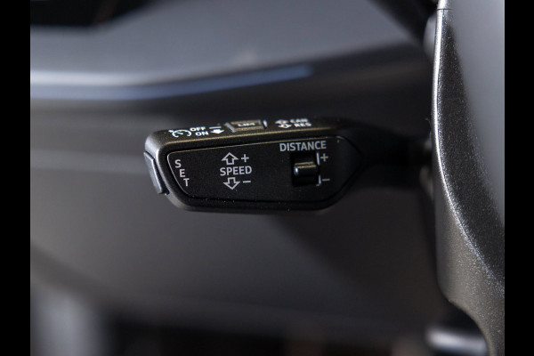 Audi A3 Sportback 35 TFSI S edition / 150pk / Panorama dak / Sonos / Achteruitrij camera /