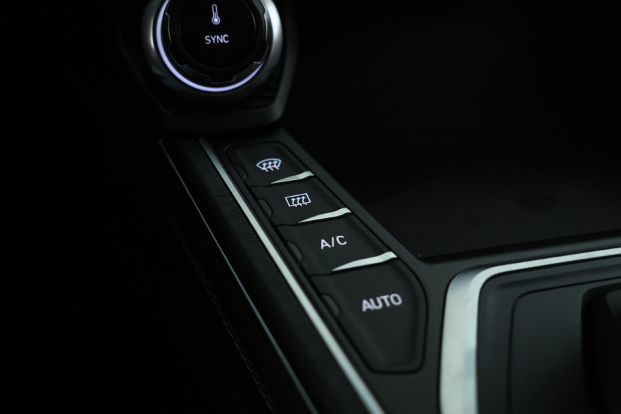 Lynk & Co 01 1.5 UNIEK! FULL WRAP!