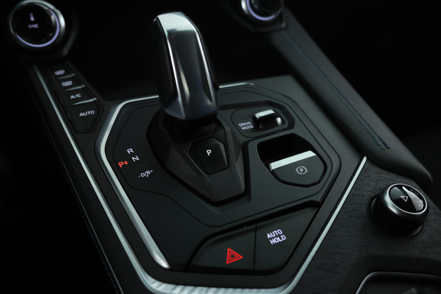 Lynk & Co 01 1.5 UNIEK! FULL WRAP!