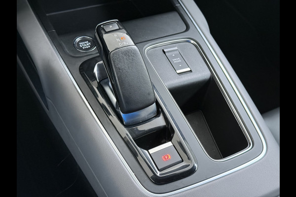 Citroën C5 Aircross 1.6T Plug-in Hybrid 225PK Automaat Trekhaak 360°Camera Apple Carplay Android Auto Navi Ecc Cruise Control Pdc Feel Led Lmv 18" DAB+ Isofix Privacy Glas Bluetooth 1.300KG Trekgewicht