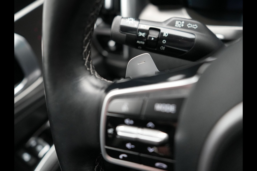 Kia Sorento 1.6 T-GDI Plug-in Hybrid 4WD ExecutiveLine 265pk Dealer O.H | Panodak | Trekhaak Afn. | Adaptive Cruise | Lederen Comfortzetels Ventilatie & Memory | 360 Camera | Head Up | BOSE | Cameraspiegels | Matrix LED |