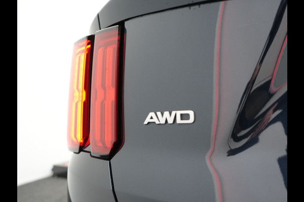 Kia Sorento 1.6 T-GDI Plug-in Hybrid 4WD ExecutiveLine 265pk Dealer O.H | Panodak | Trekhaak Afn. | Adaptive Cruise | Lederen Comfortzetels Ventilatie & Memory | 360 Camera | Head Up | BOSE | Cameraspiegels | Matrix LED |