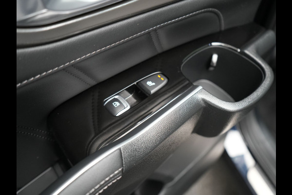 Kia Sorento 1.6 T-GDI Plug-in Hybrid 4WD ExecutiveLine 265pk Dealer O.H | Panodak | Trekhaak Afn. | Adaptive Cruise | Lederen Comfortzetels Ventilatie & Memory | 360 Camera | Head Up | BOSE | Cameraspiegels | Matrix LED |