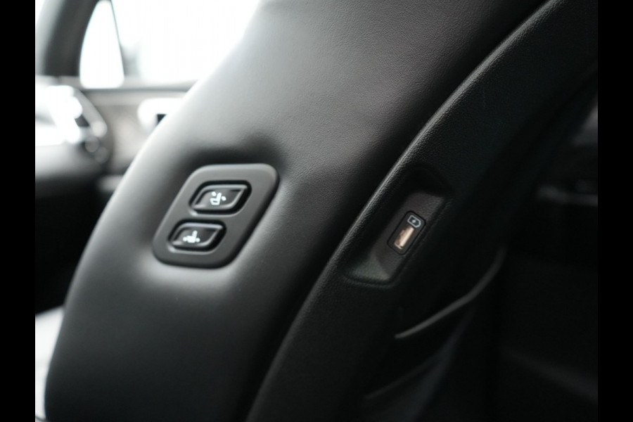 Kia Sorento 1.6 T-GDI Plug-in Hybrid 4WD ExecutiveLine 265pk Dealer O.H | Panodak | Trekhaak Afn. | Adaptive Cruise | Lederen Comfortzetels Ventilatie & Memory | 360 Camera | Head Up | BOSE | Cameraspiegels | Matrix LED |