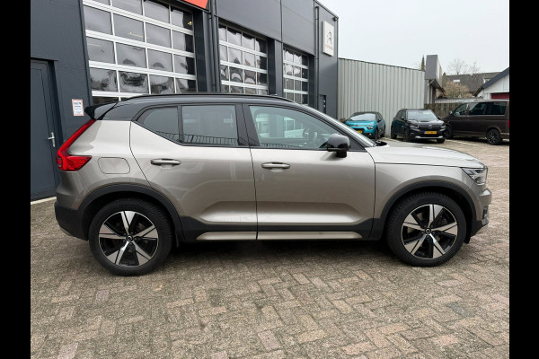 Volvo XC40 1.5 T5 Recharge R-Design NL-auto | Schuif- Kanteldak | H&K | Trekhaak | Stoelverwarming | Memory |