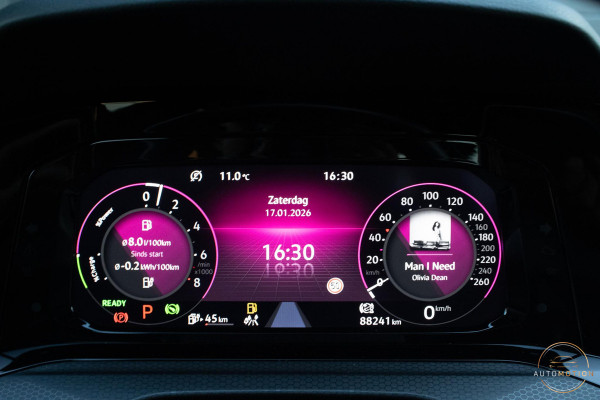 Volkswagen Golf 1.4 eHybrid GTE PANO IQ LIGHTS CAMERA ACC