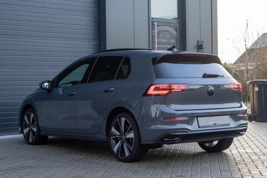 Volkswagen Golf 1.4 eHybrid GTE PANO IQ LIGHTS CAMERA ACC