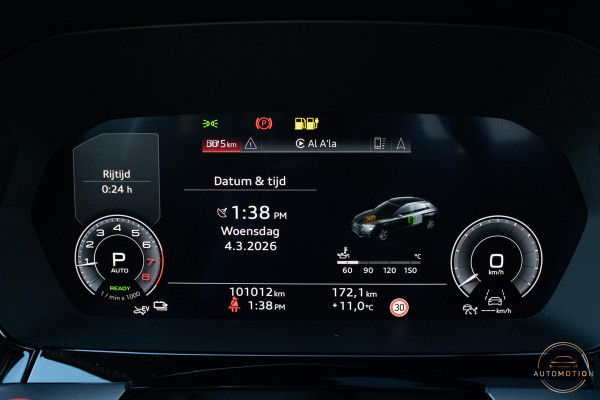 Audi A3 Sportback 40 TFSIe S line Panoramadak Elektrische Stoelverwarming Sfeerverlichting