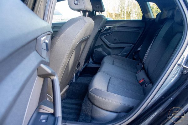 Audi A3 Sportback 40 TFSIe PANO CAMERA STOELVERWARMING