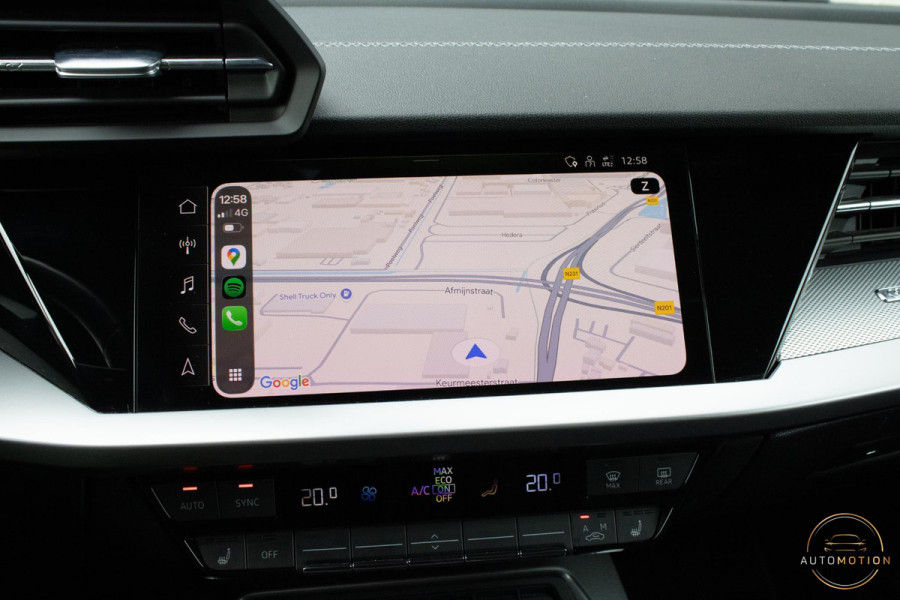 Audi A3 35 TFSI PANO S LINE LEDER CAMERA ELEKTRISCHE STOELEN