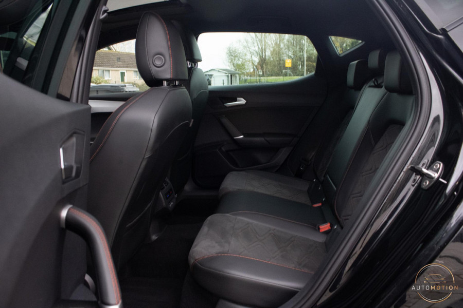 Seat Leon 1.4 TSI eHybrid PHEV FR Business Intense PANO CAMERA ACC SFEER