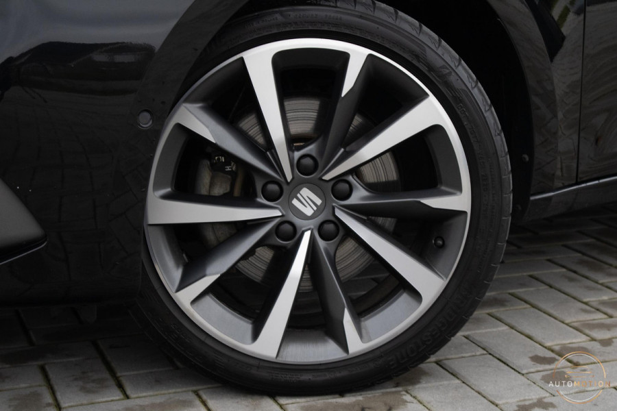 Seat Leon 1.4 TSI eHybrid PHEV FR Business Intense PANO CAMERA ACC SFEER