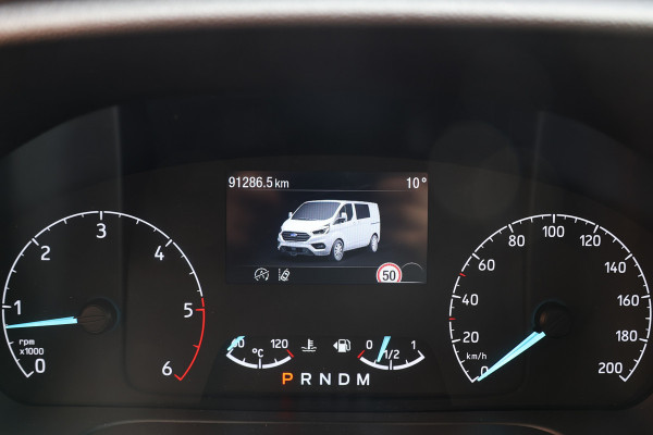 Ford Transit Custom 320 2.0 TDCI 170 PK L2H1 Active DC | Dubbel Cabine | ACC | BLIS | Elek stoelen | Lederen bekleding | CarPlay | Camera | Navigati | Trekhaak | DAB | Stoelverwarming | Nieuwe APK | 5-Zitter