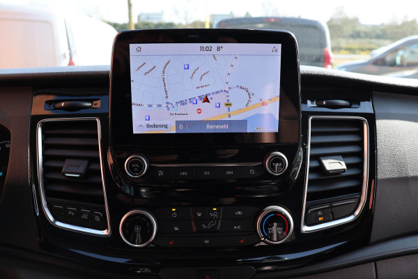 Ford Transit Custom 320 2.0 TDCI 170 PK L2H1 Active DC | Dubbel Cabine | ACC | BLIS | Elek stoelen | Lederen bekleding | CarPlay | Camera | Navigati | Trekhaak | DAB | Stoelverwarming | Nieuwe APK | 5-Zitter