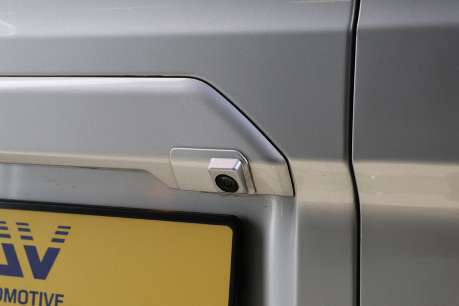 Ford Transit Custom 320 2.0 TDCI 170 PK L2H1 Active DC | Dubbel Cabine | ACC | BLIS | Elek stoelen | Lederen bekleding | CarPlay | Camera | Navigati | Trekhaak | DAB | Stoelverwarming | Nieuwe APK | 5-Zitter