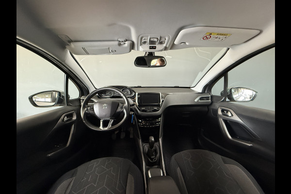 Peugeot 2008 1.2 PureTech Allure | Navi | Cruise