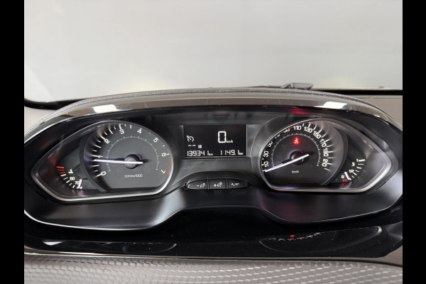 Peugeot 2008 1.2 PureTech Allure | Navi | Cruise